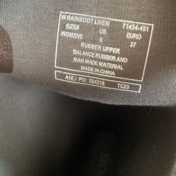 💞BOGS Waterproof 💞rubber boots - Picture 10 of 16